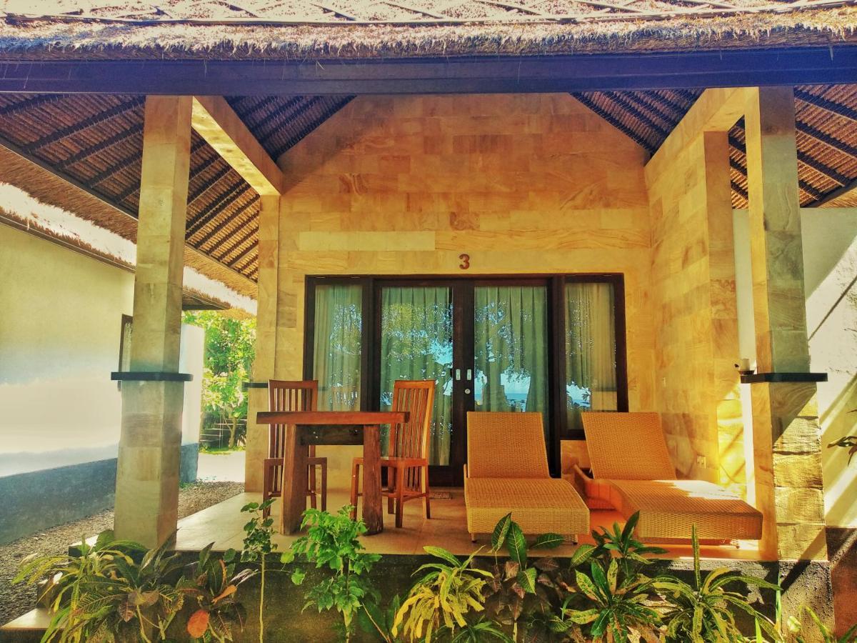 Jemeluk Beach Bungalows Amed Esterno foto