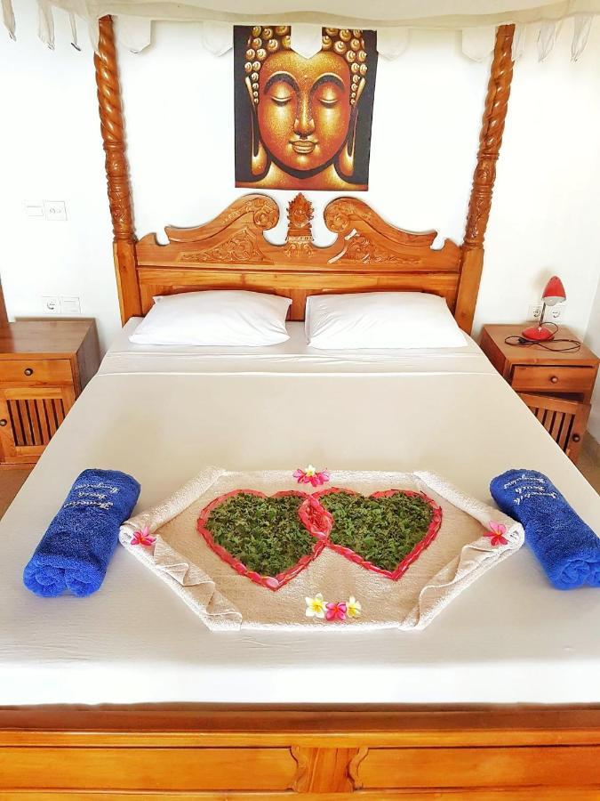 Jemeluk Beach Bungalows Amed Esterno foto